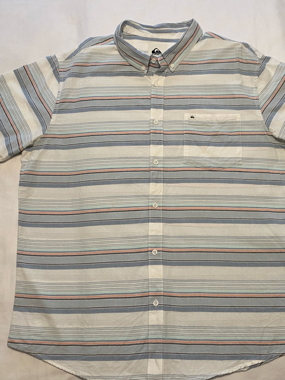 Quiksilver Men's XXL Short-Sleeve Striped Button-Down Shirt